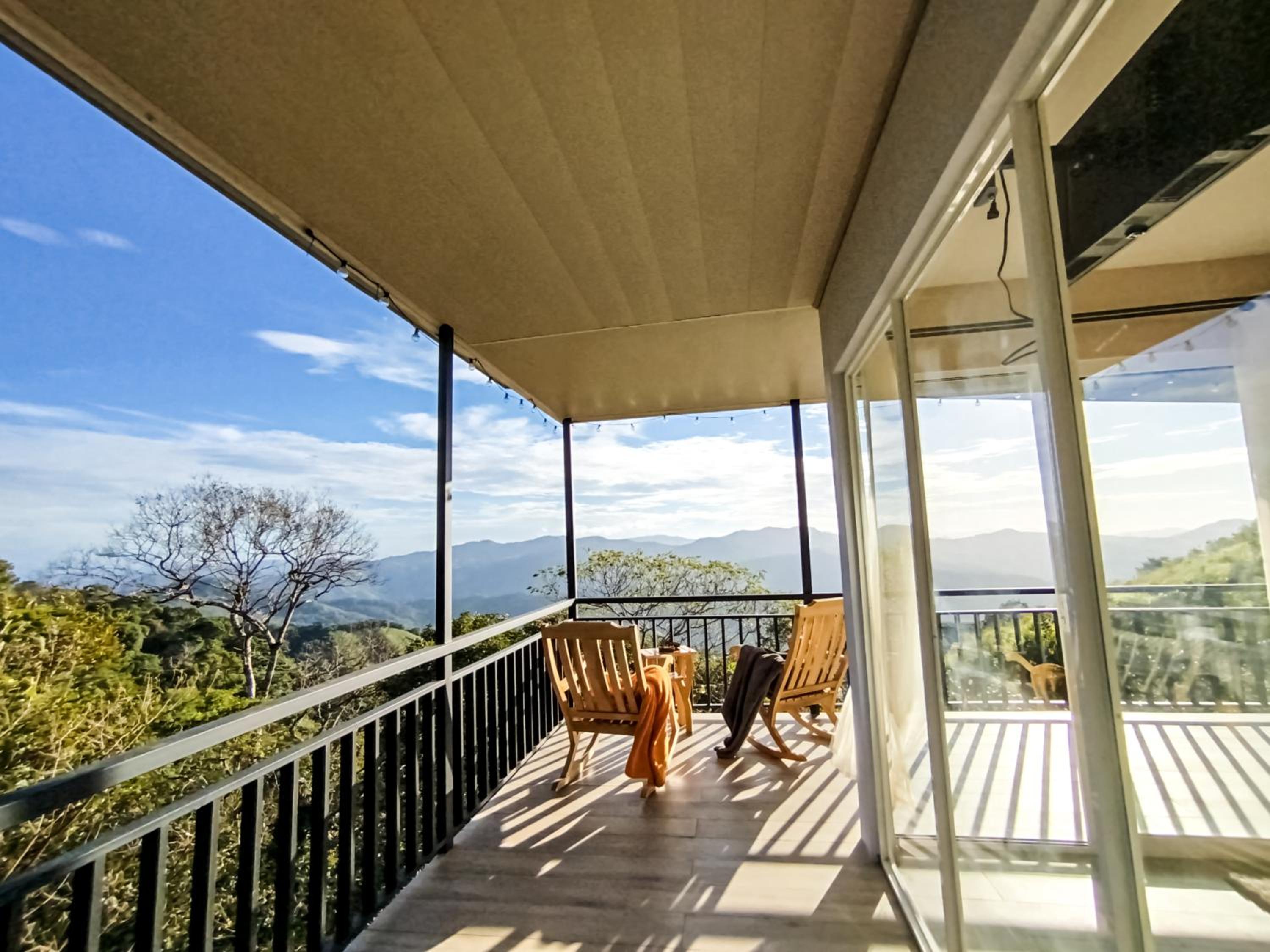 Nosara Hideaway 1 - Mountain View Cabins & BREAKFAST PROVIDED