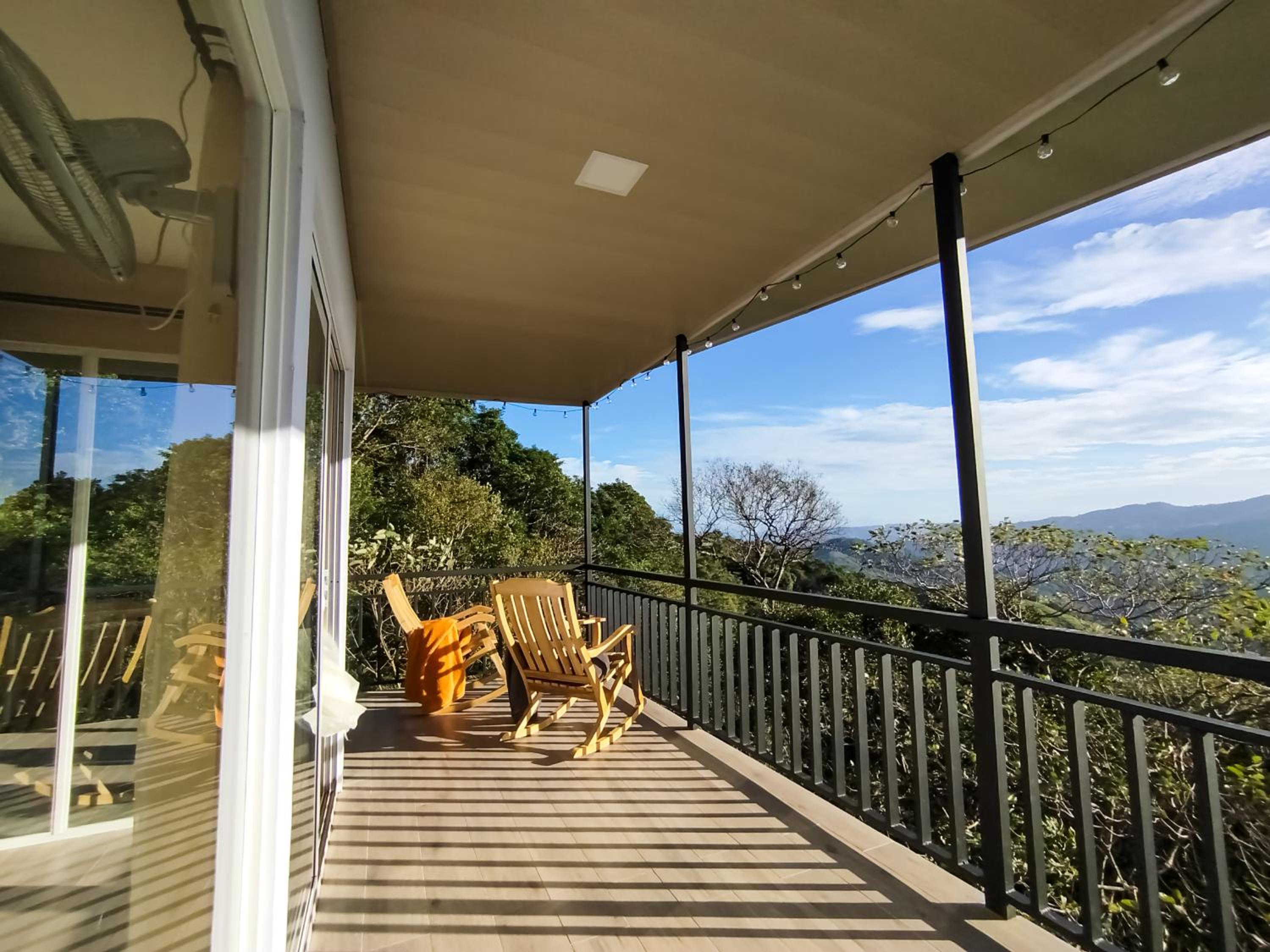 Nosara Hideaway 1 - Mountain View Cabins & BREAKFAST PROVIDED