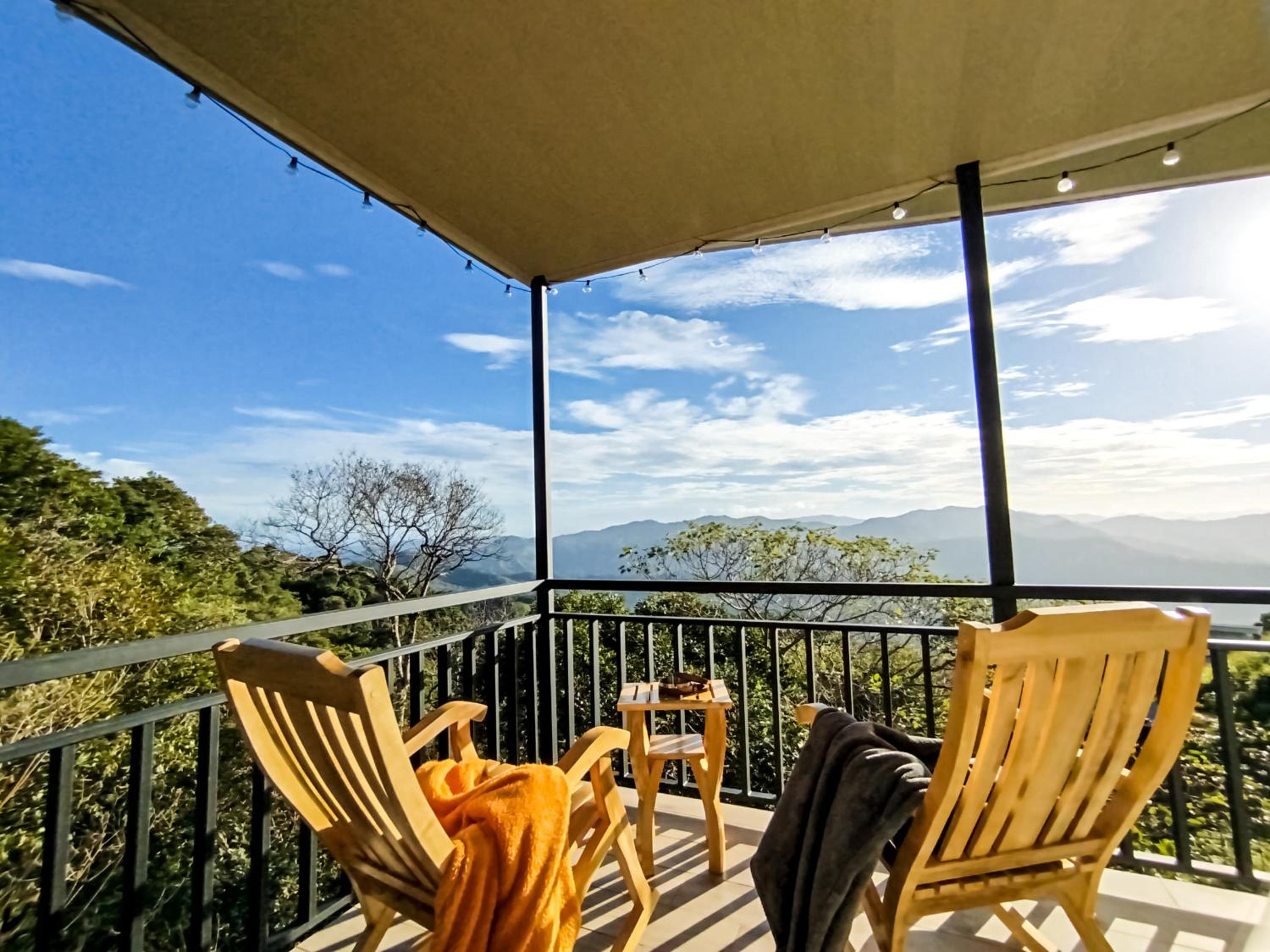 Nosara Hideaway 1 - Mountain View Cabins & BREAKFAST PROVIDED