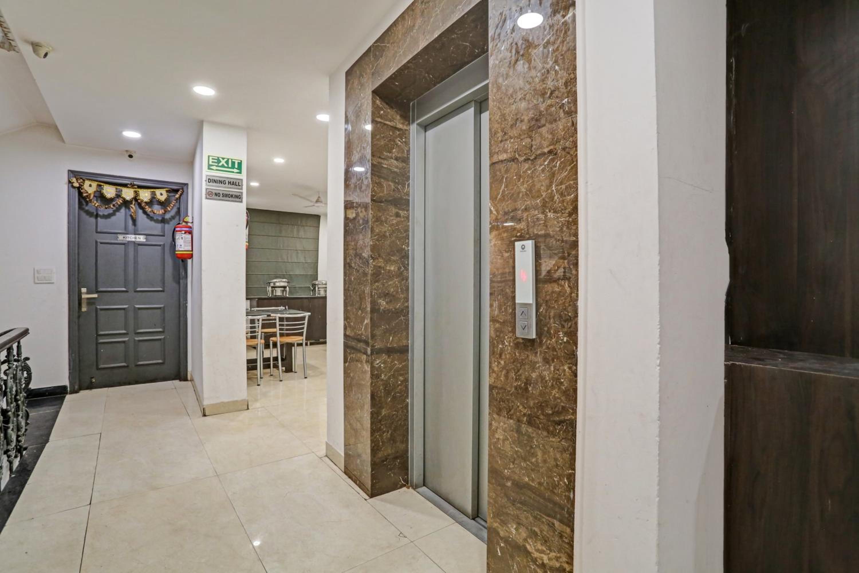 Townhouse Classio Inn