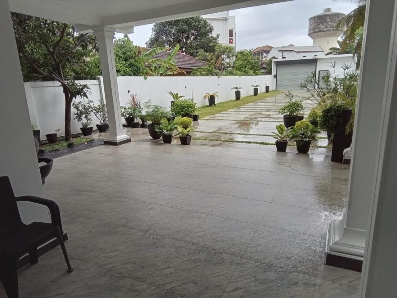 Golden Breeze Villa - Negombo view 4