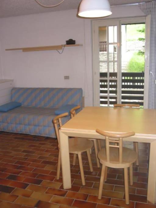 rosina apartment - Madesimo centro, private car parking view 3