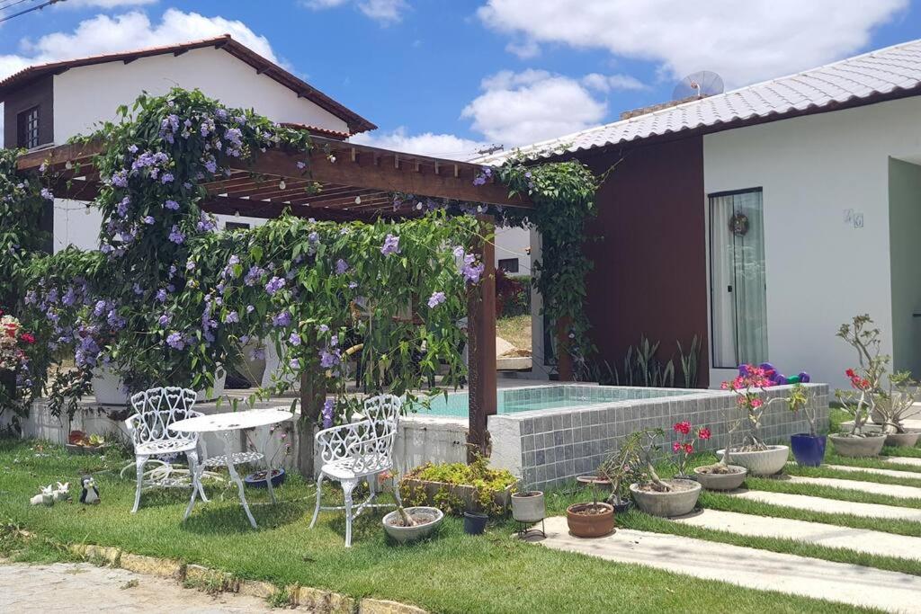 Aluguel de Casa em Gravatá 3qts com Piscina em Condominio