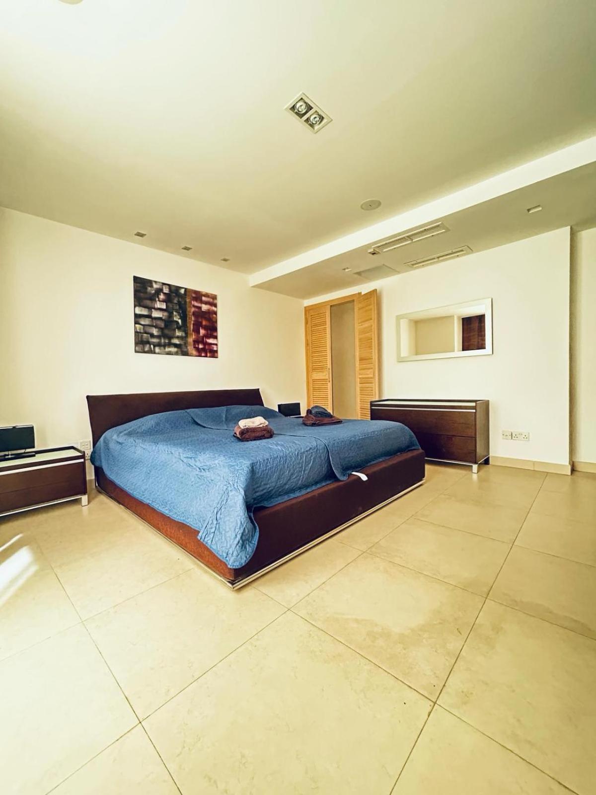 Luxury Duplex St Julians, Portomasso photo 2