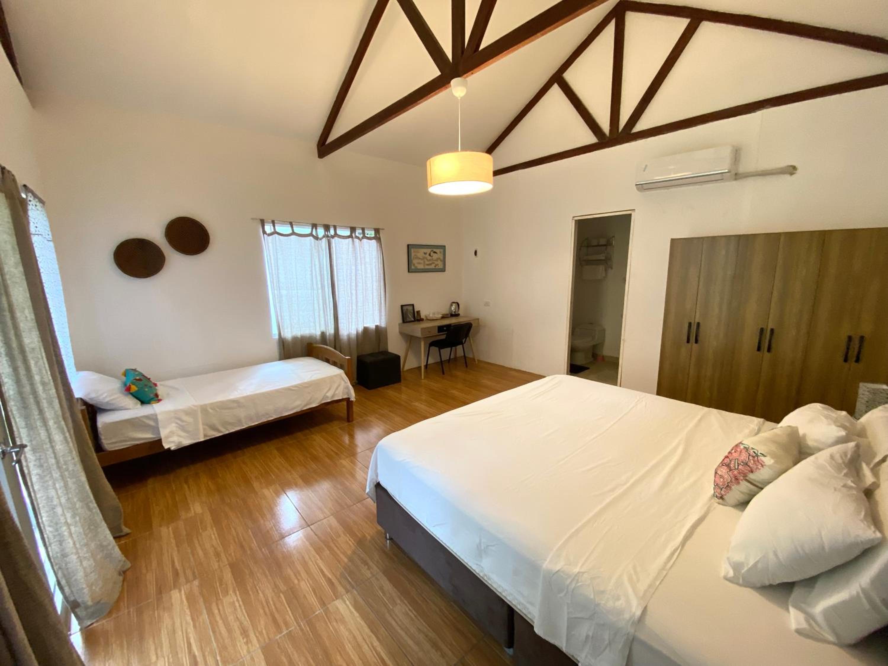 Chaikoni Lodge