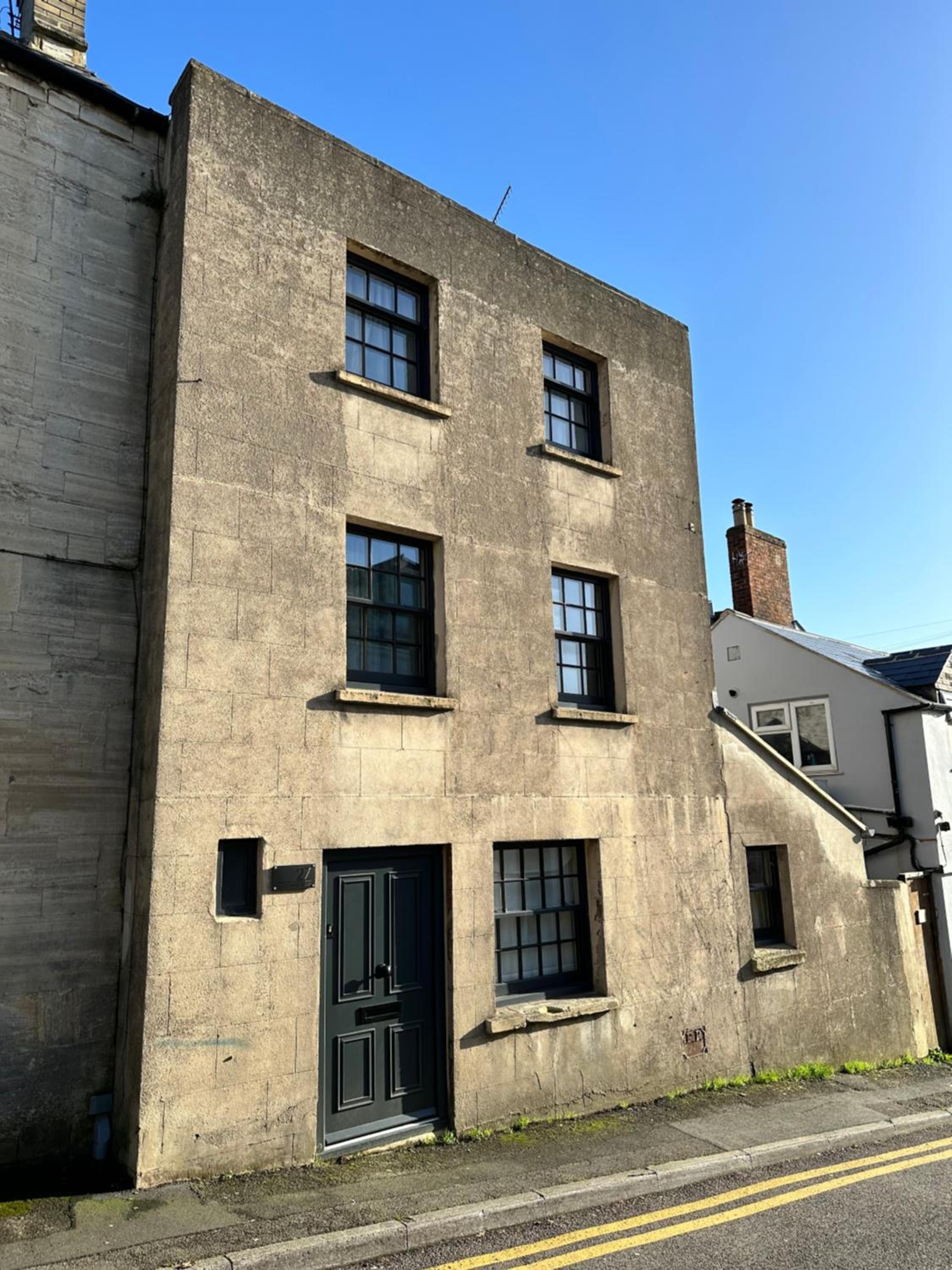 Elegant town house in Stroud view 2