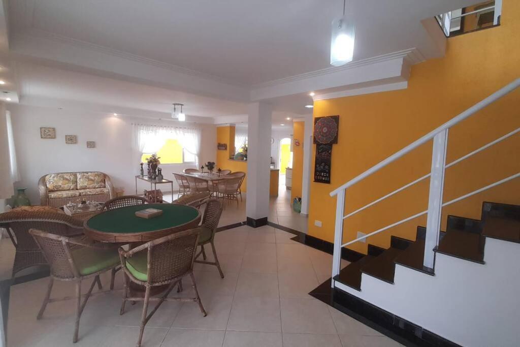 Casa de Praia com 5 suítes - Módulo 28, Riviera de São Lourenço