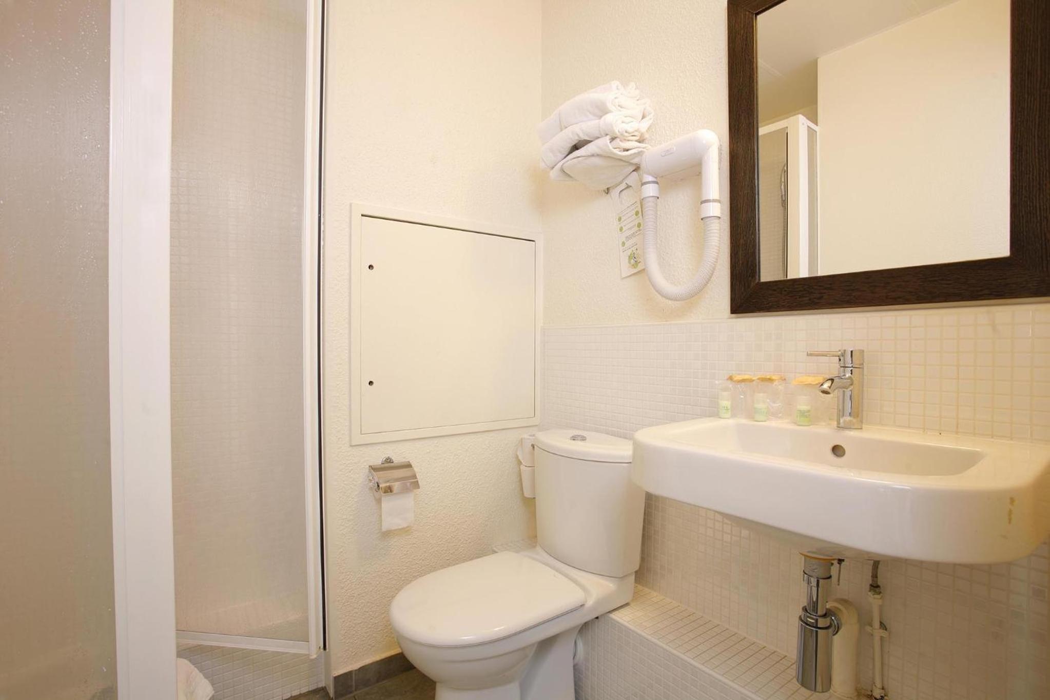 Creteil Vacations - Campanile Creteil Centre - Property Image 10