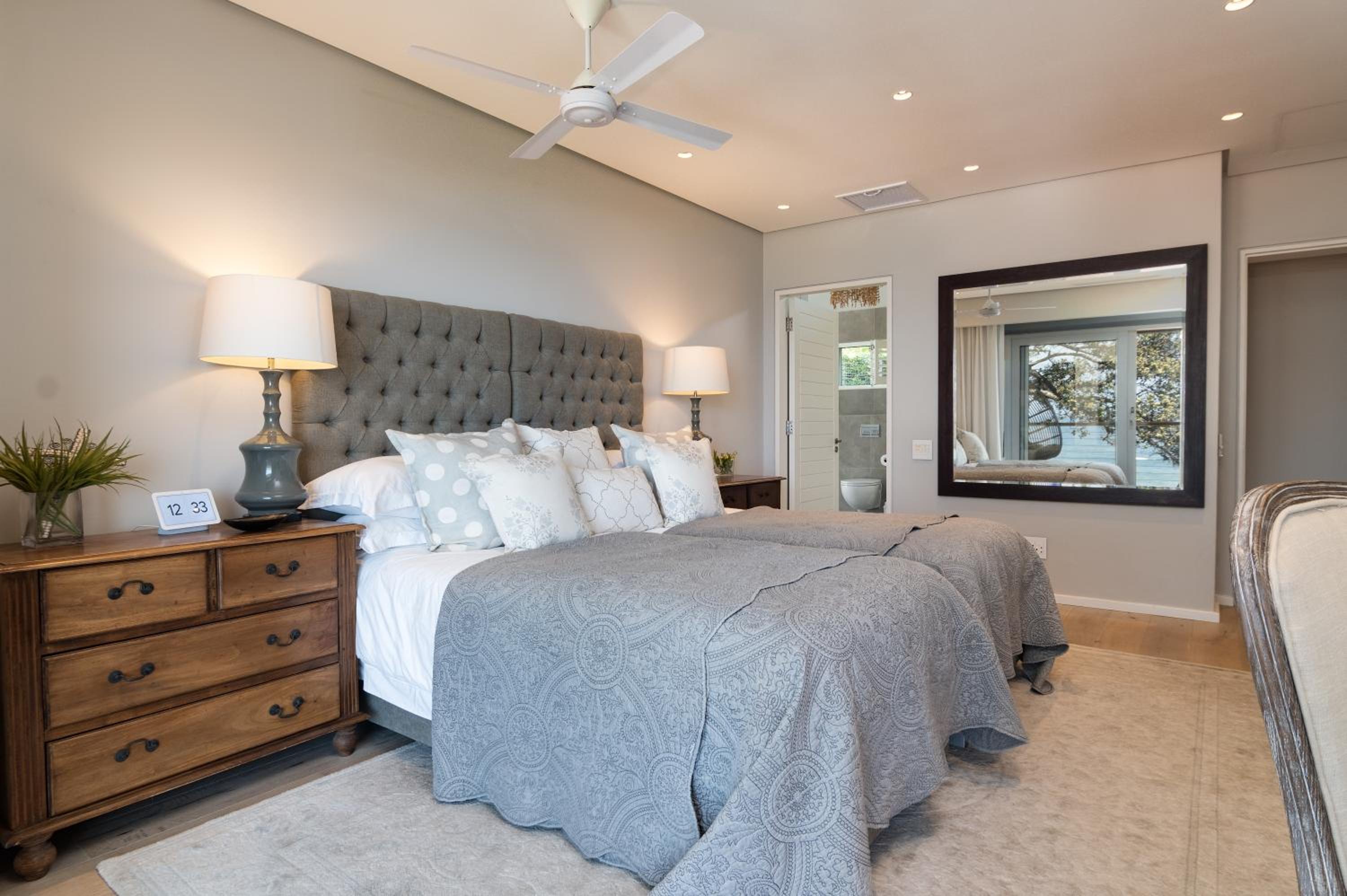 Lymegrove Beach Villa