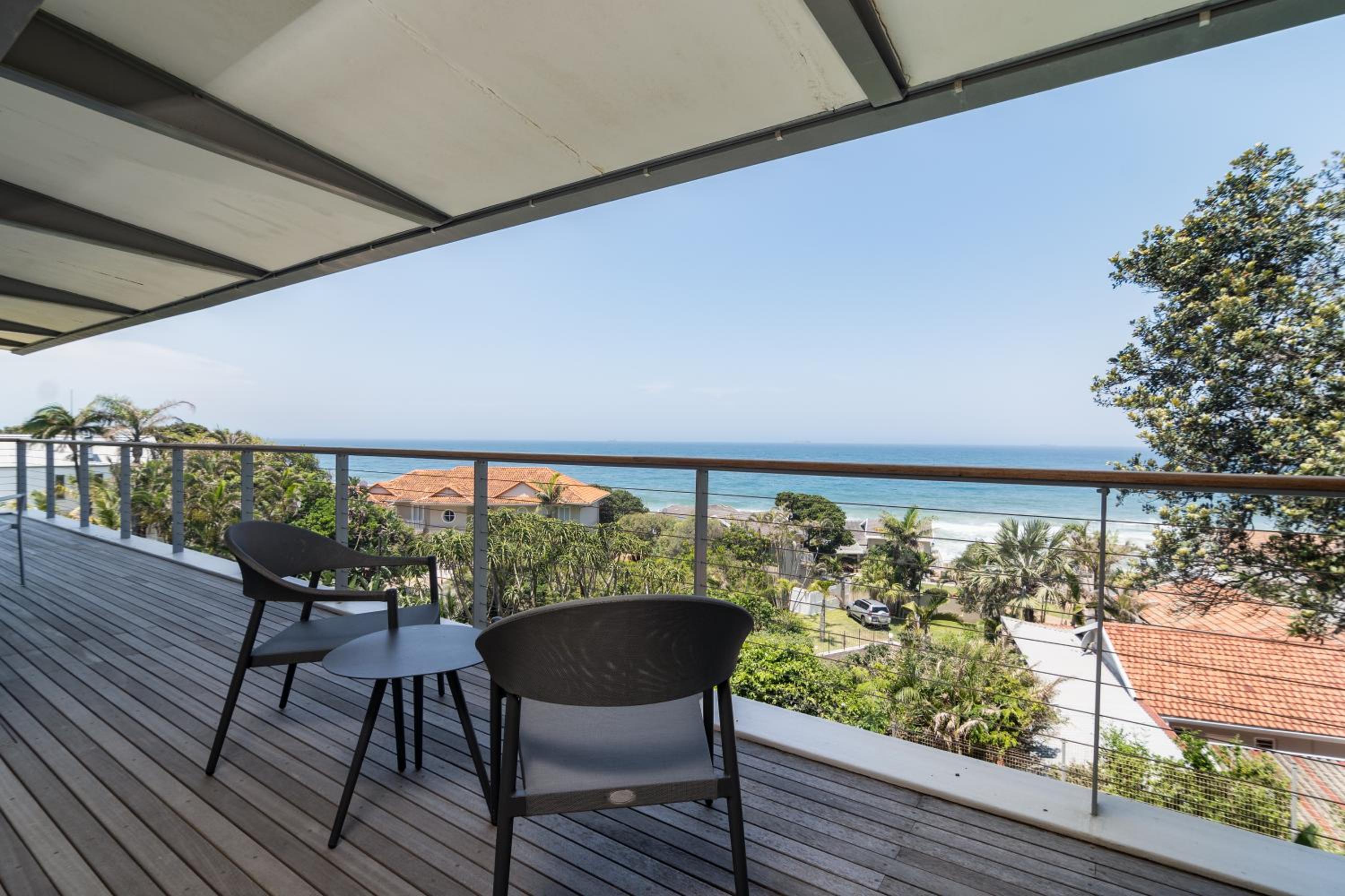 Lymegrove Beach Villa