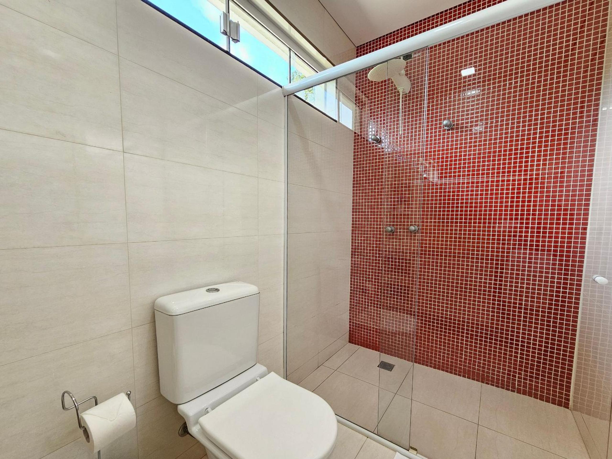 Casa bairro central 4 quartos com piscina