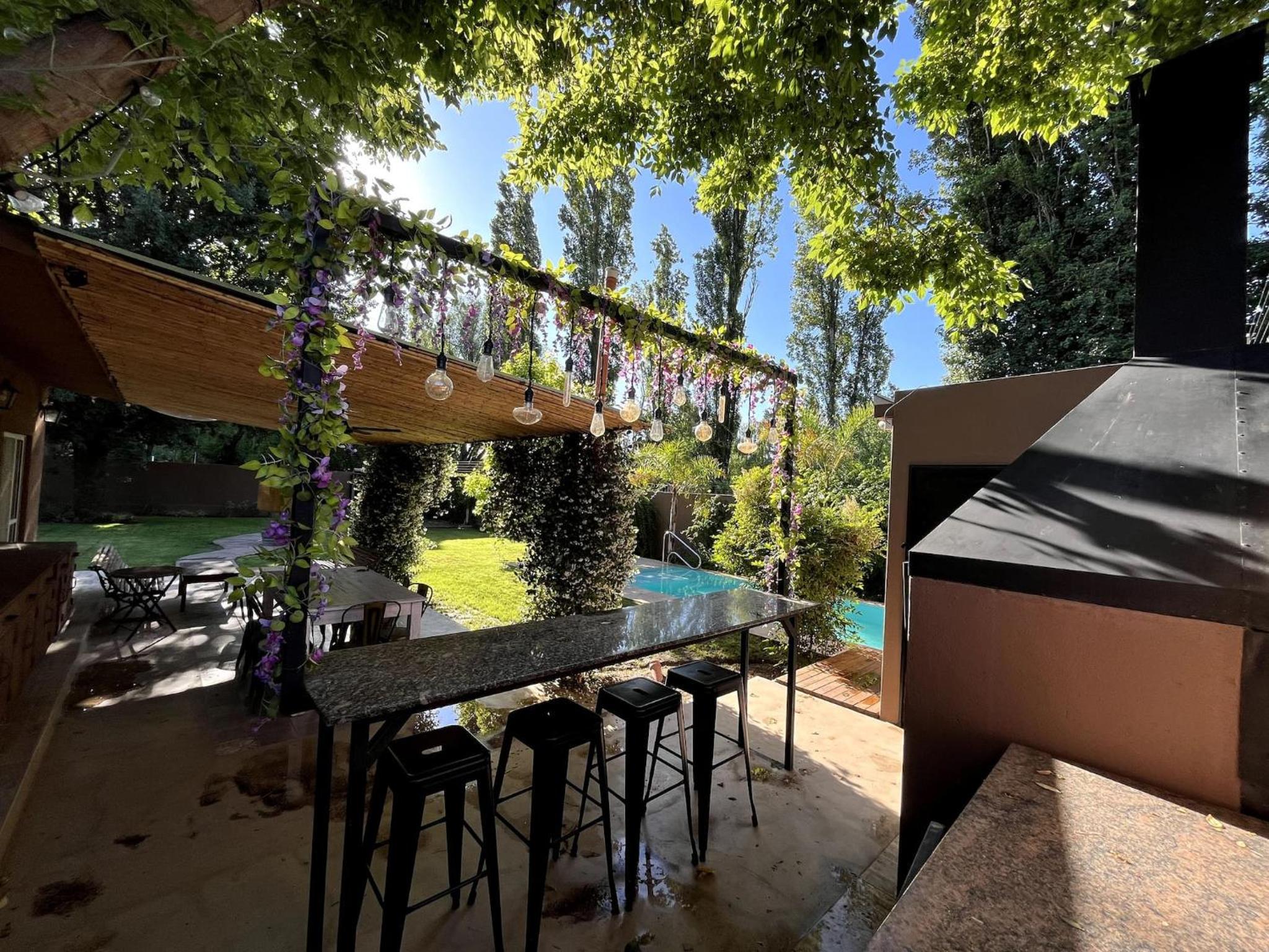 Casa Miss Mary, con piscina en Chacras de Coria!