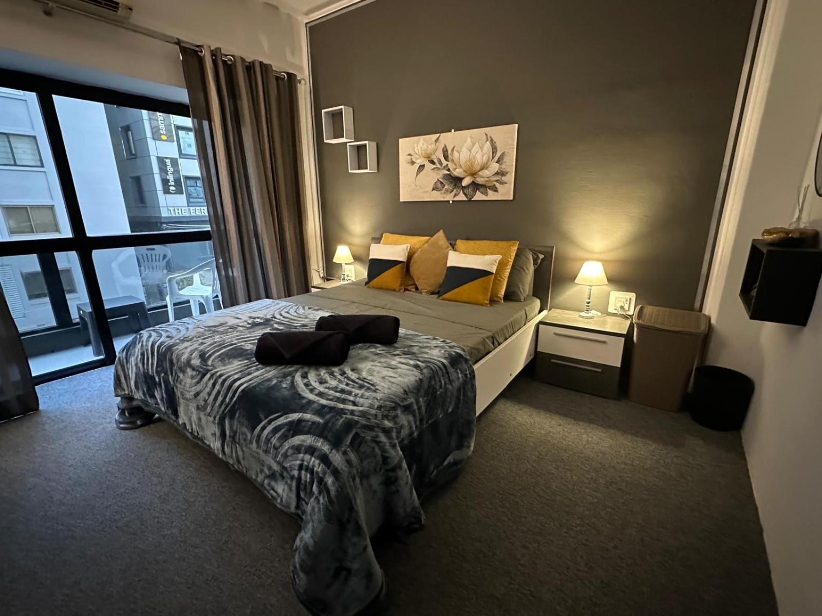 Sea Breeze Retreat - Comfort Apartments in the Heart of Sliema photo 5