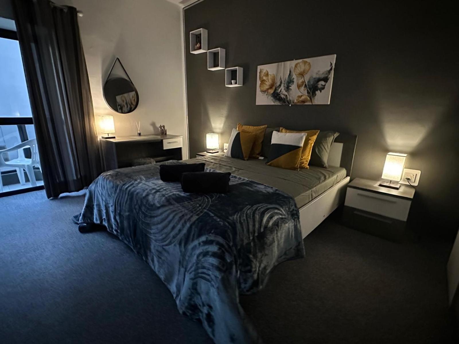 Sea Breeze Retreat - Comfort Apartments in the Heart of Sliema photo 2