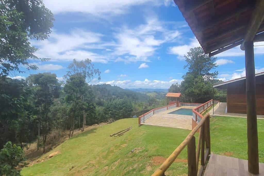 Chácara em meio à natureza