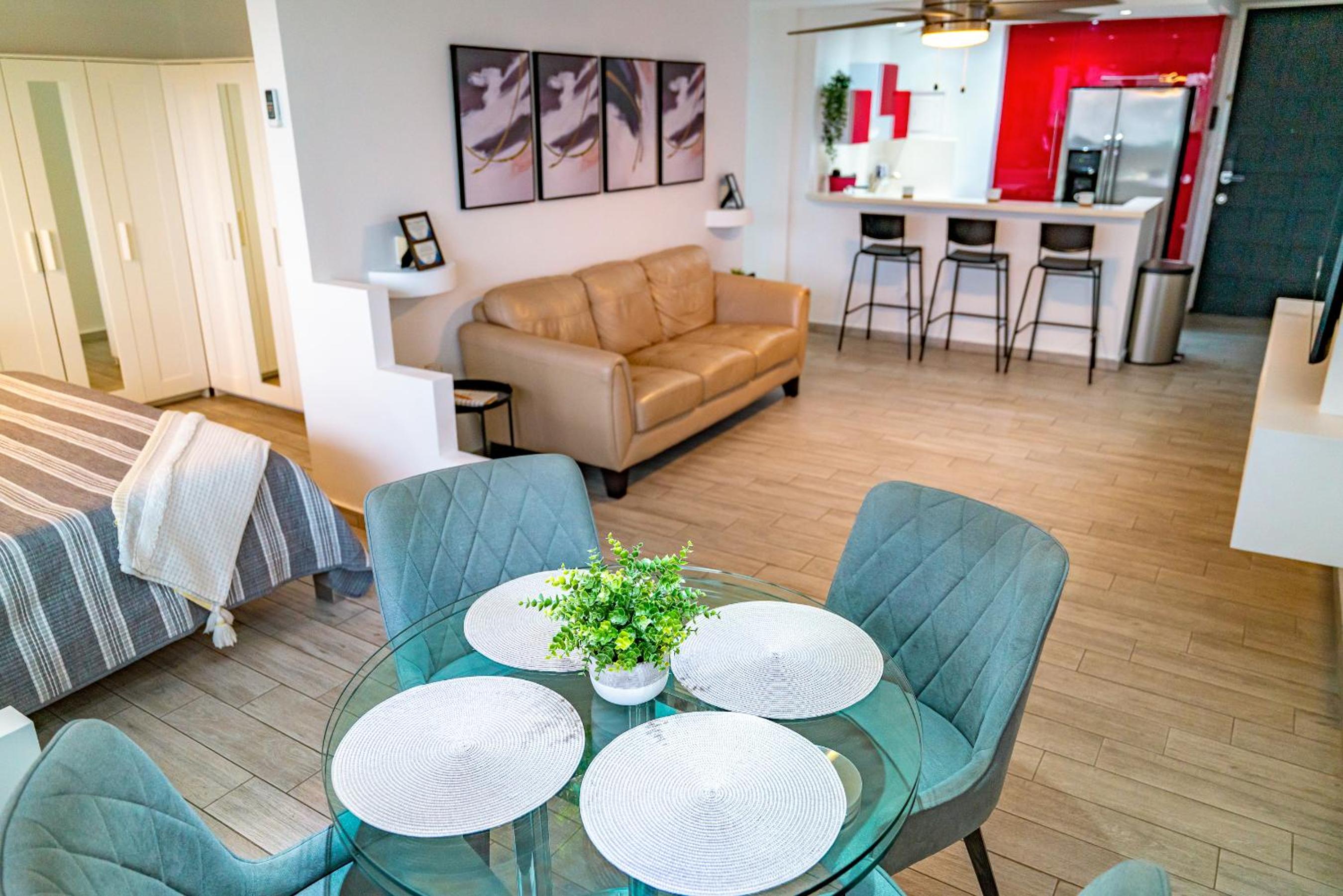 Beachfront Bliss at Isla Verde - Property Image 12