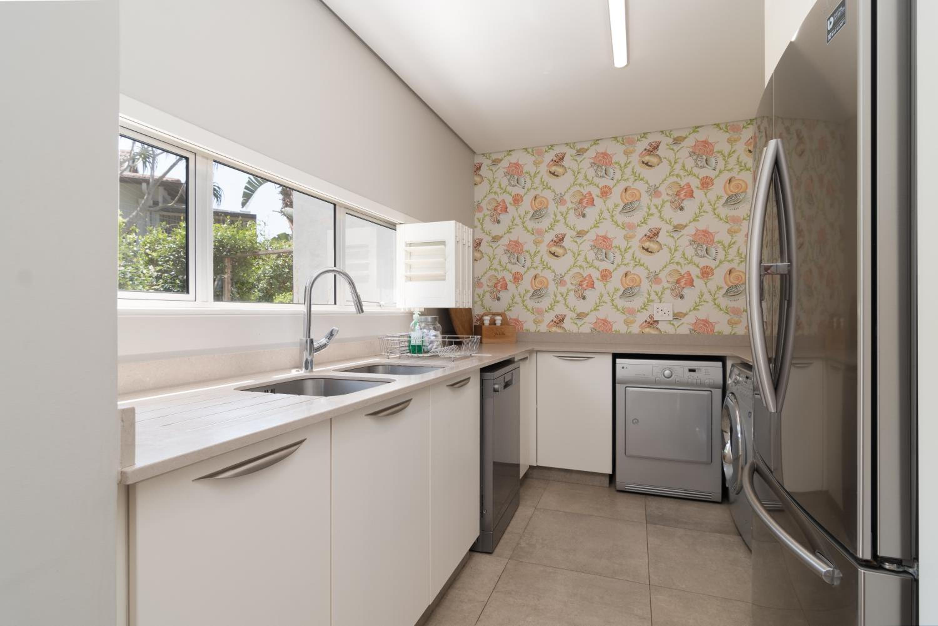Lymegrove Beach Villa