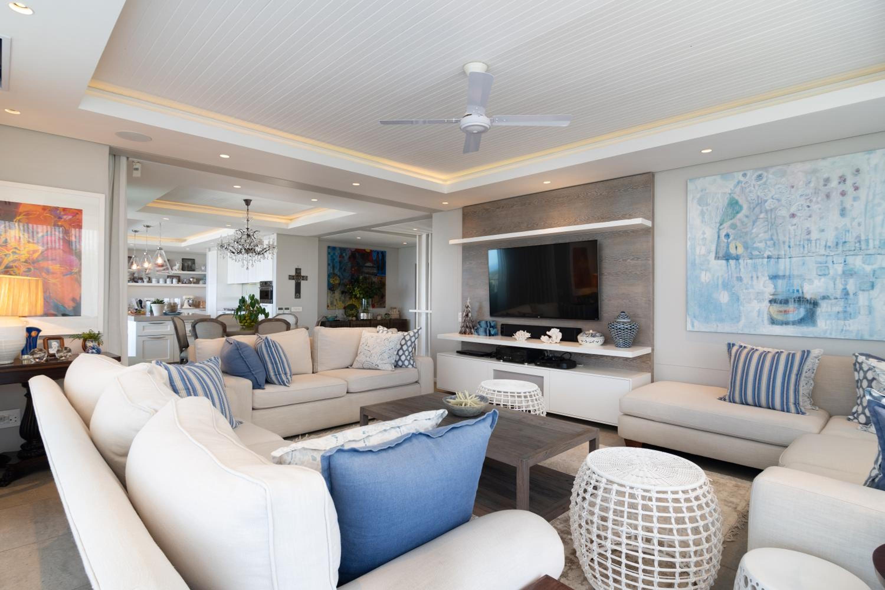 Lymegrove Beach Villa