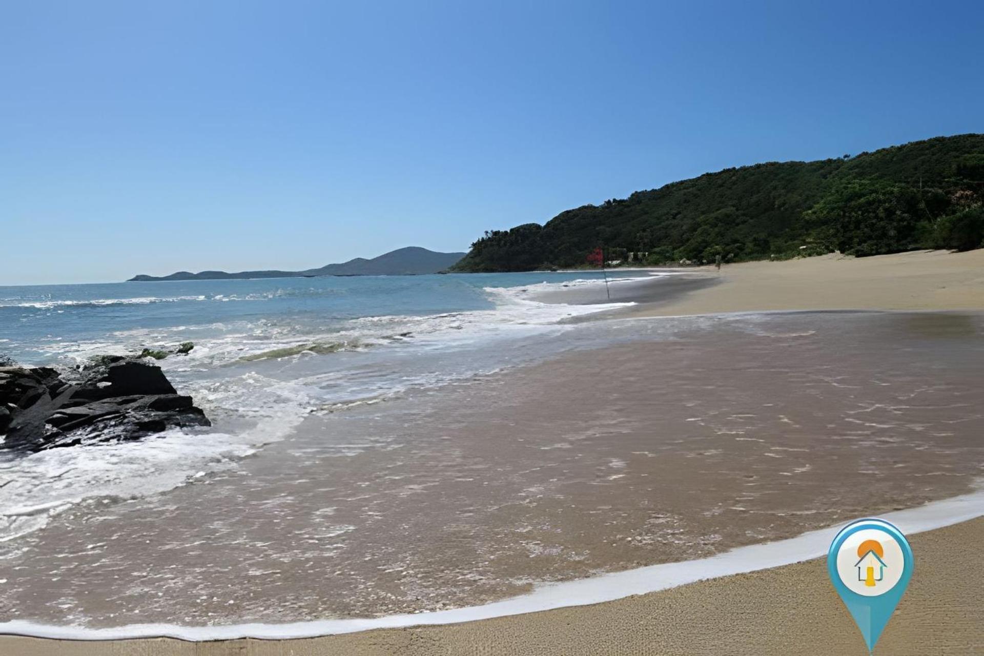 Bali Pé na Areia Vista Mar Beto Carrero e Férias