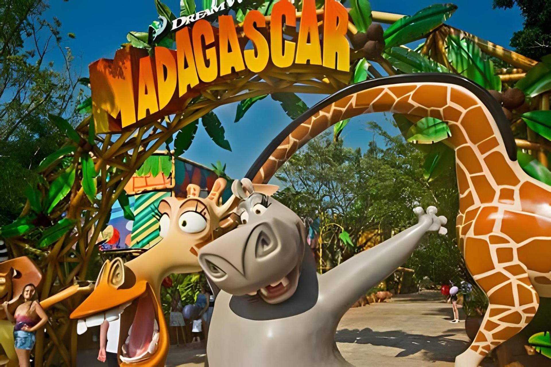 Bali Pé na Areia Vista Mar Beto Carrero e Férias
