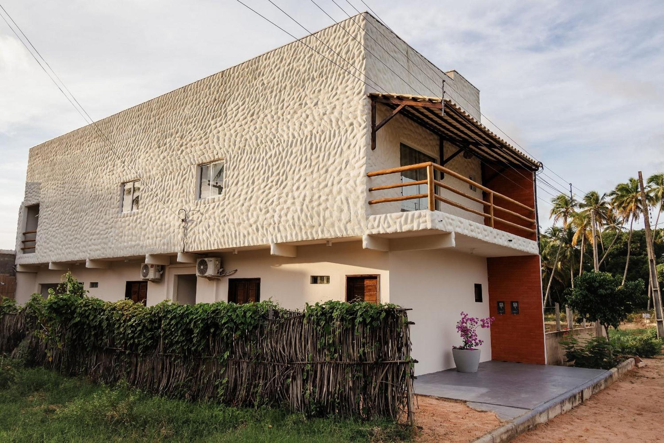 Flats Japaratinga - a 200m da praia com varanda