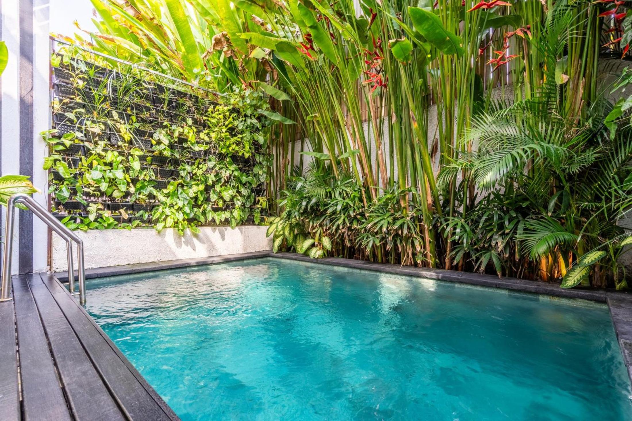 Berawa Cube Villa Canggu — recepcion & lobby
