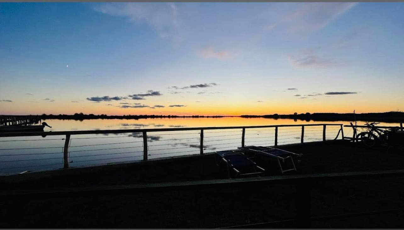 Sunset Apartments photo 4