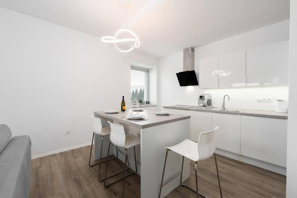 Lorenc Apartment