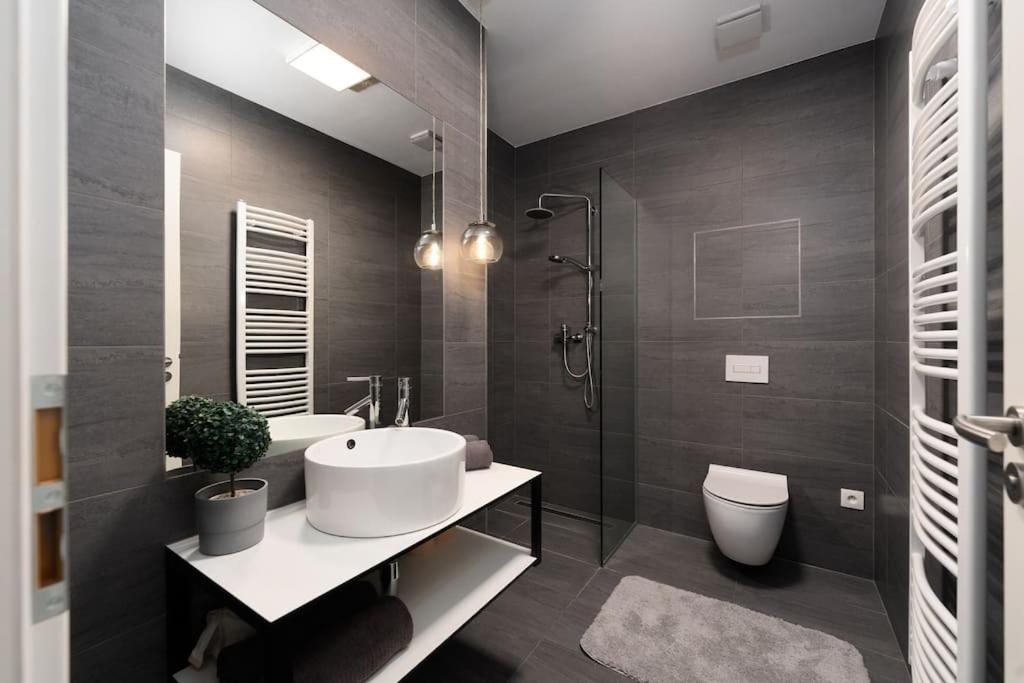 Lorenc Apartment