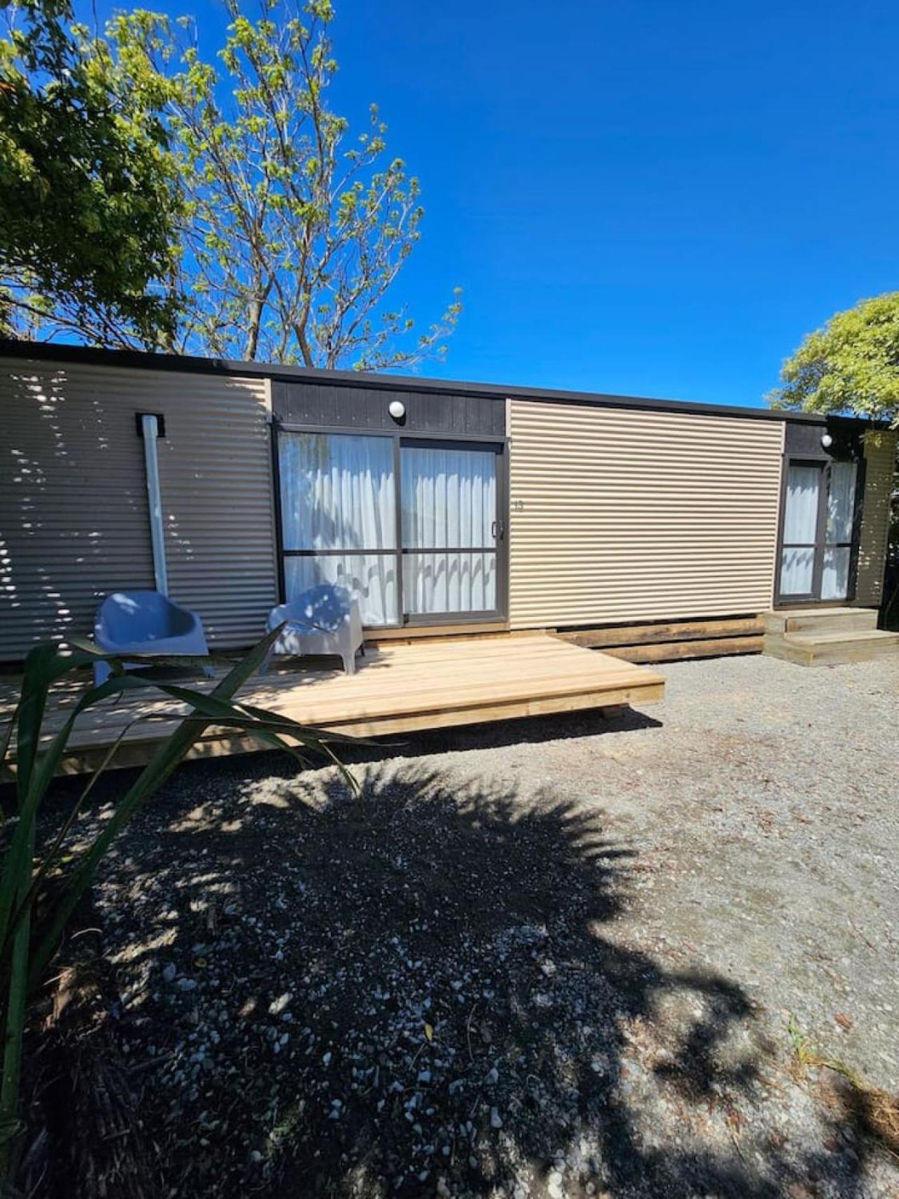 Karamu- Spacious, quiet, and close to amenities