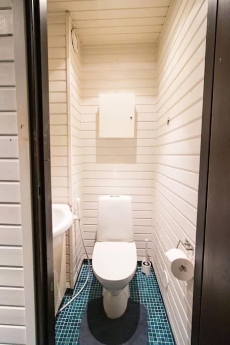 Waterfront Townhouse with BathTub Sauna,FREE Parking