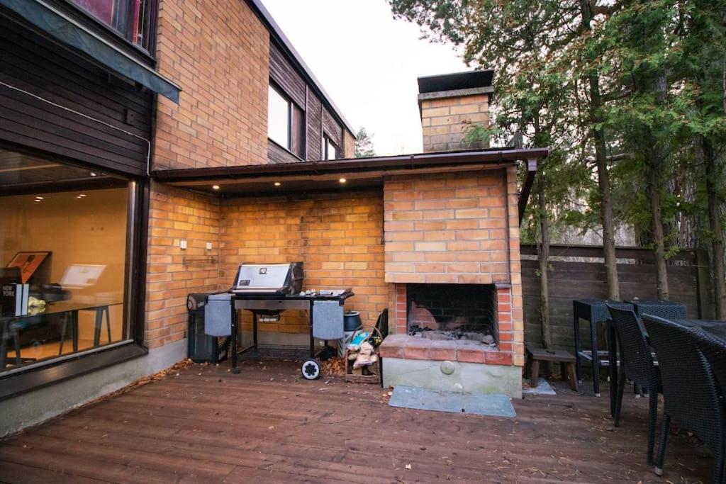 Waterfront Townhouse with BathTub Sauna,FREE Parking