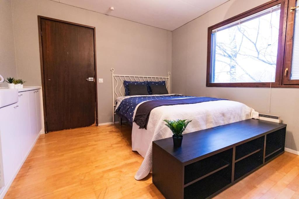 Waterfront Townhouse with BathTub Sauna,FREE Parking