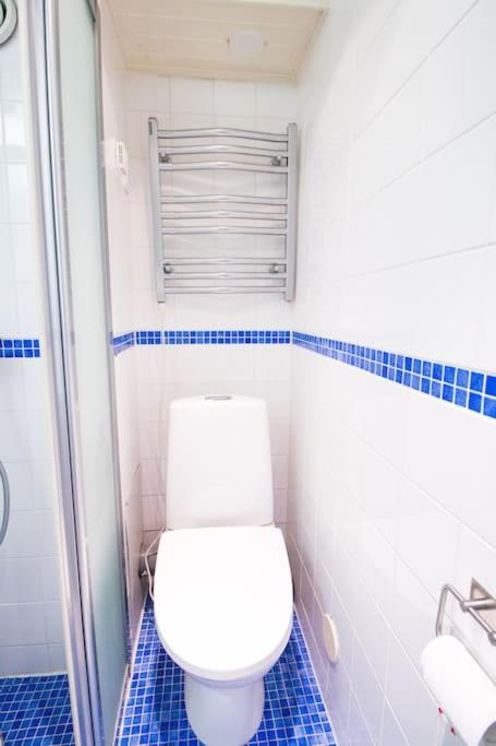 Waterfront Townhouse with BathTub Sauna,FREE Parking