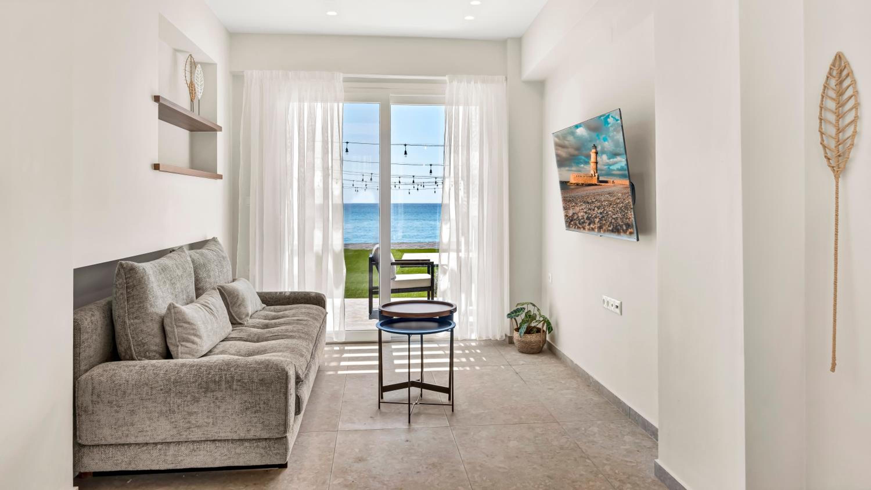 Blue Dream - Beach Front Villa