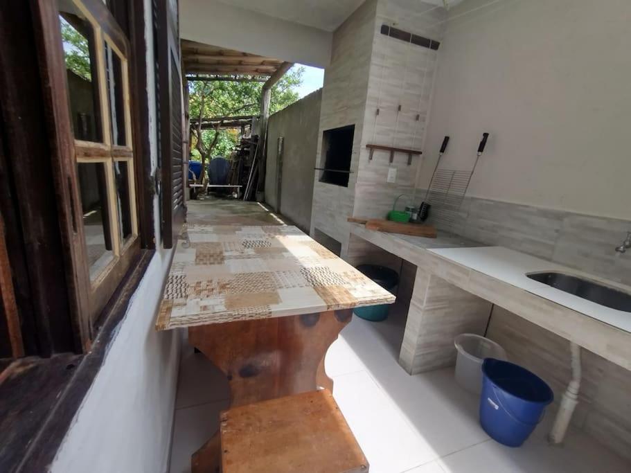 Apartamento térreo 1 dormitório 300m do mar