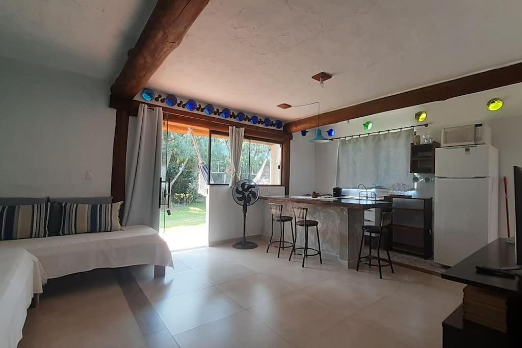 Apartamento térreo 1 dormitório 300m do mar