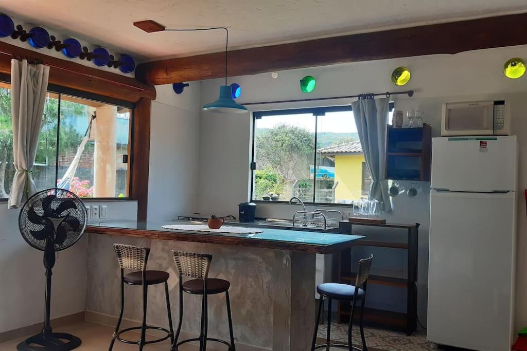 Apartamento térreo 1 dormitório 300m do mar