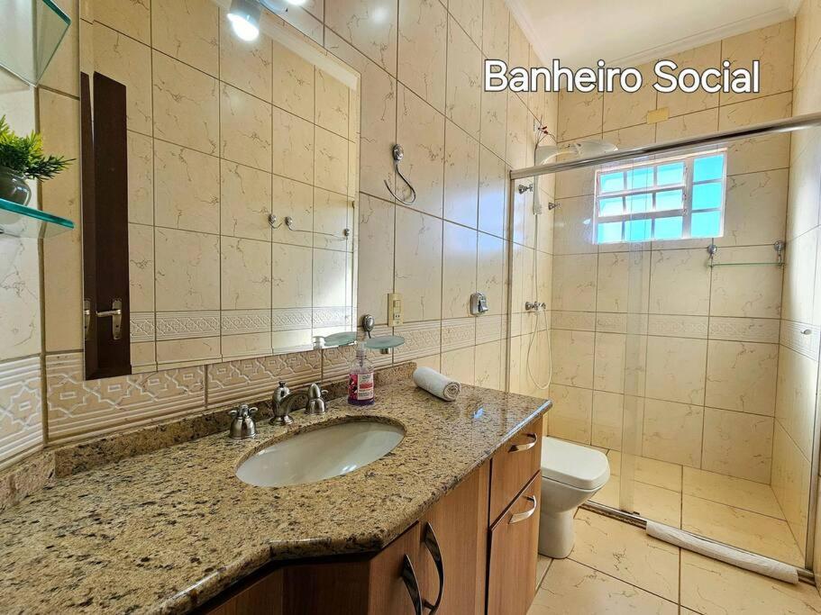 Linda casa 5 quartos prox a av cataratas e centro