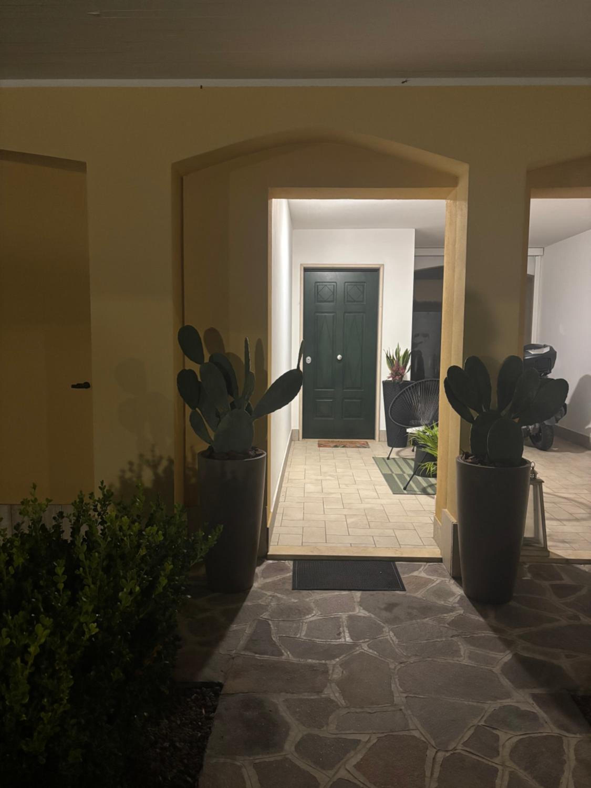 Carolas Luxury House