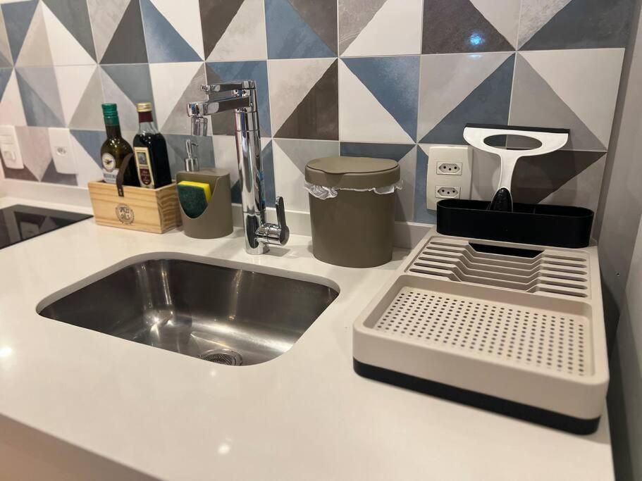 Luxuoso Studio Vila Madalena com Vaga