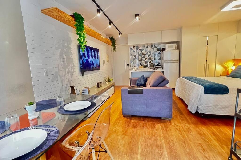 Luxuoso Studio Vila Madalena com Vaga