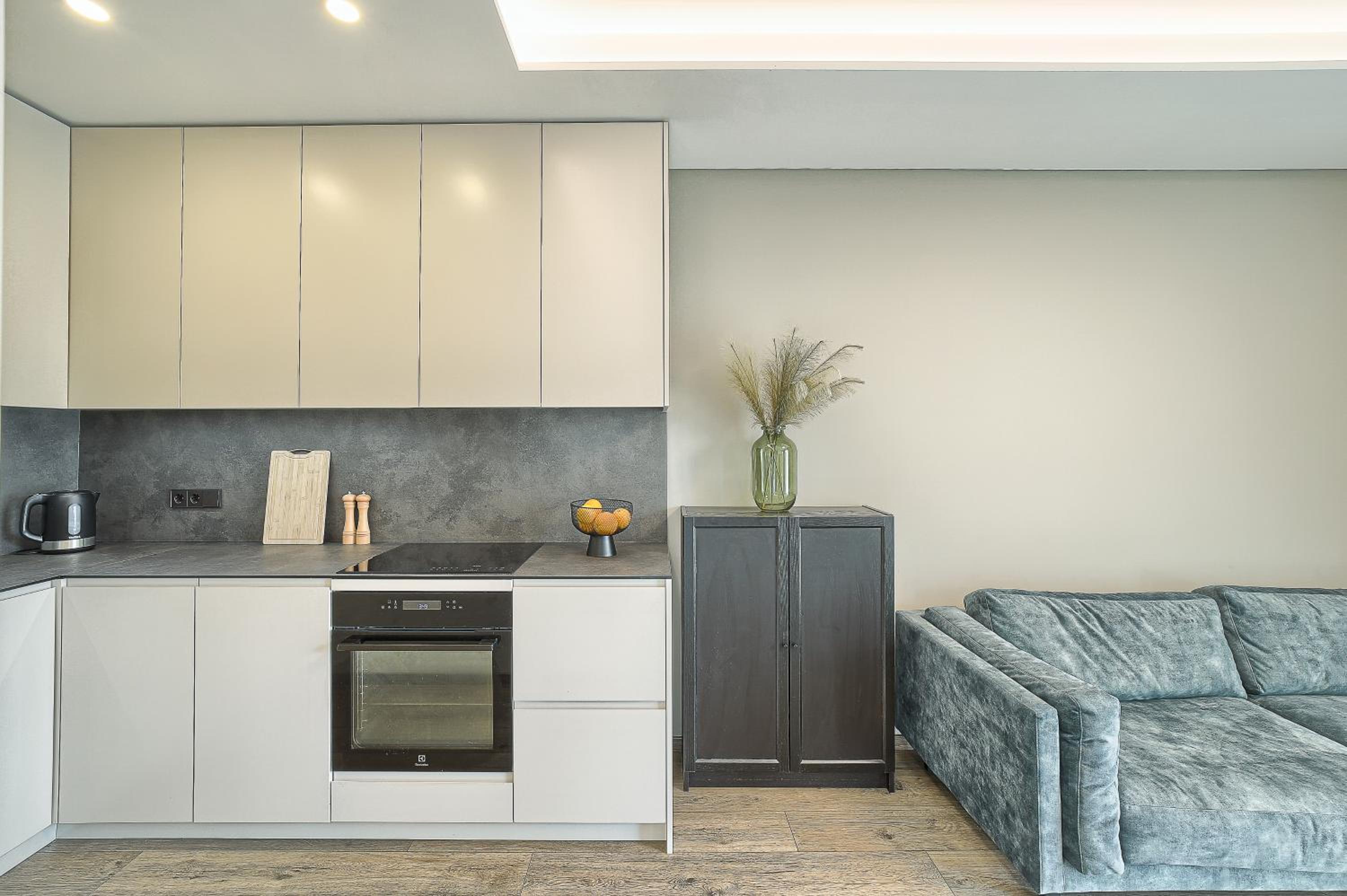 Amazing central apartments x free parking x SELF CHECK IN 24x7 view 2