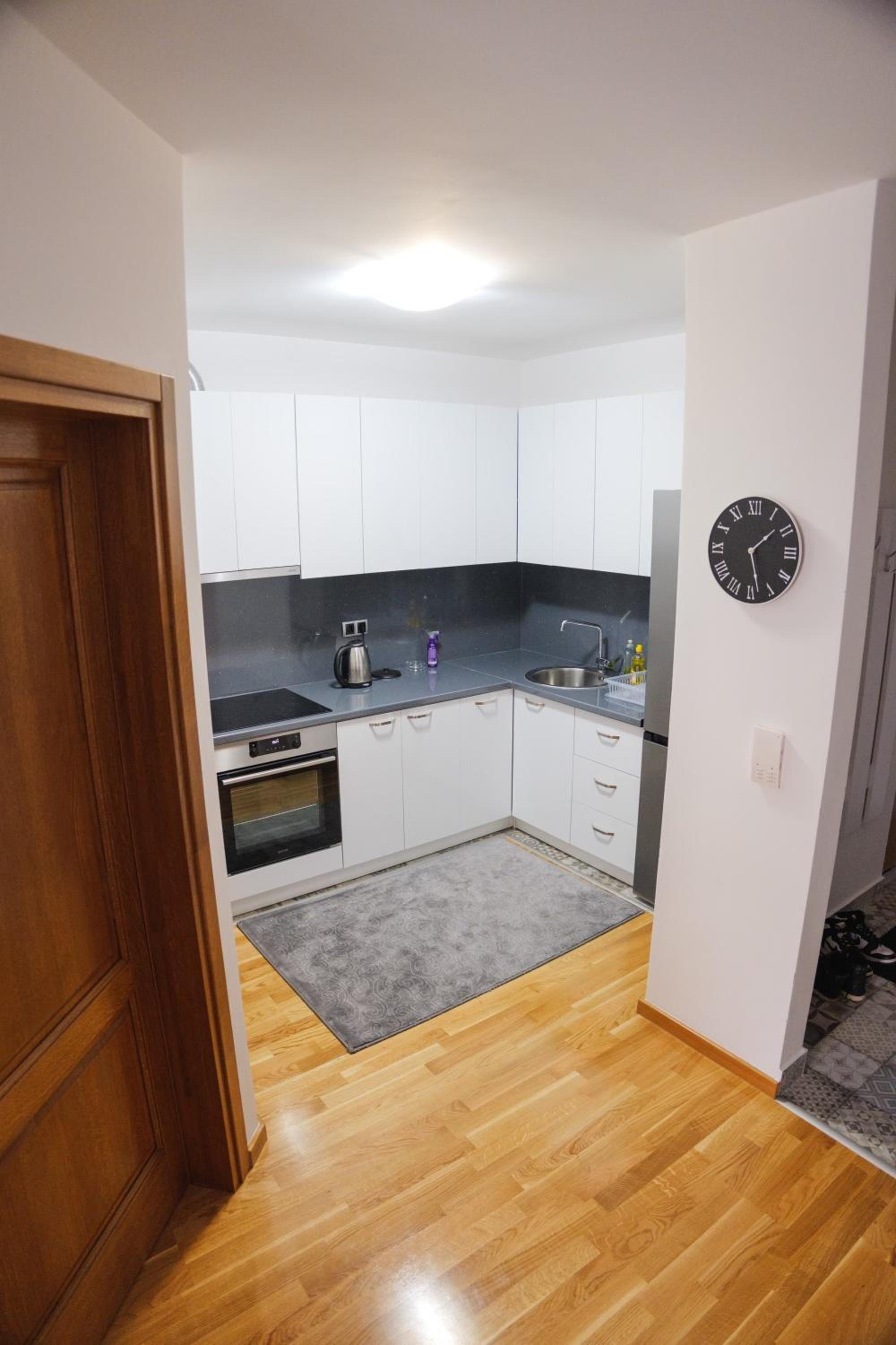 Lisboa Apartman Bulevar