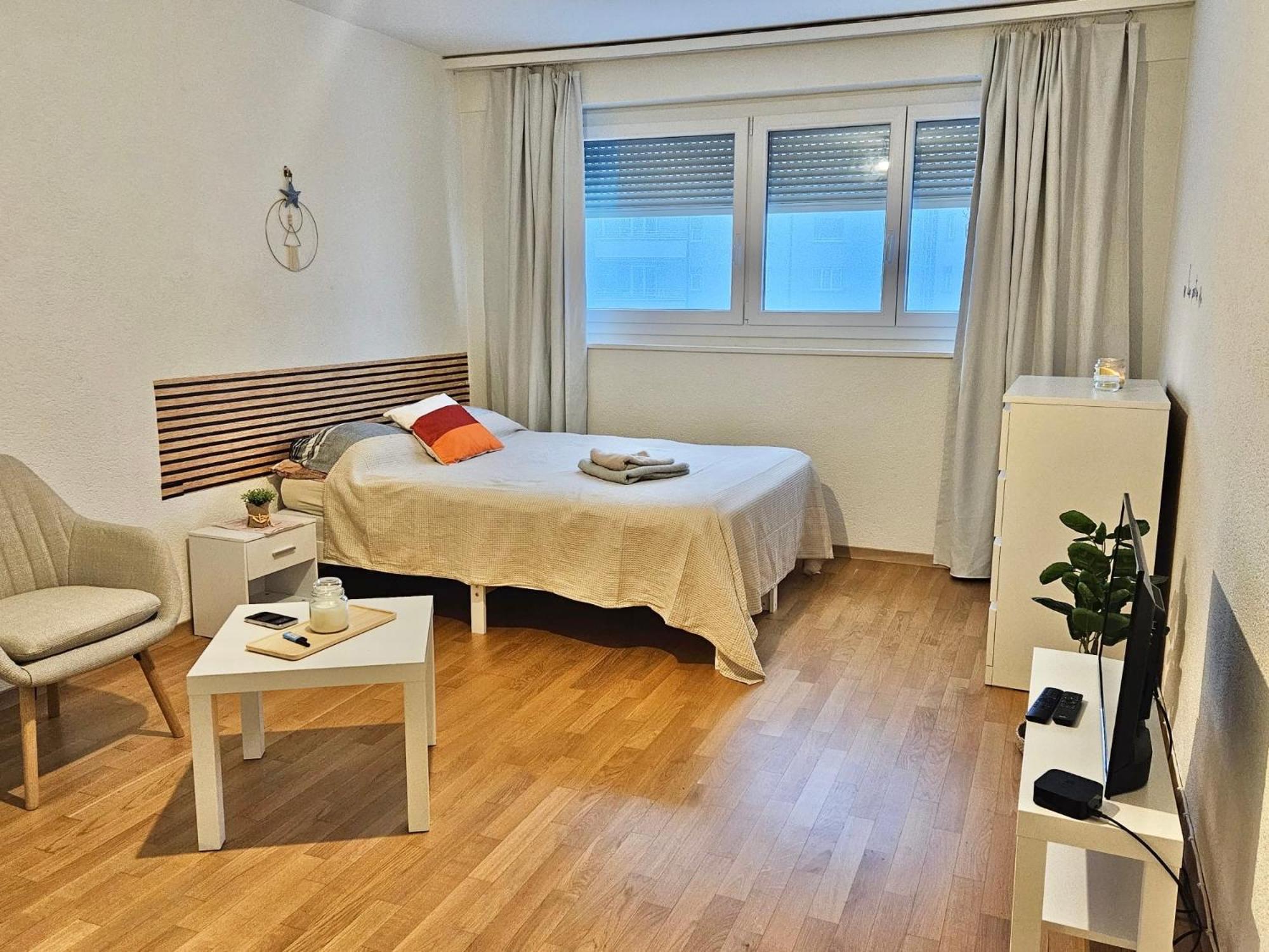 Fribourg Home Studio Junior