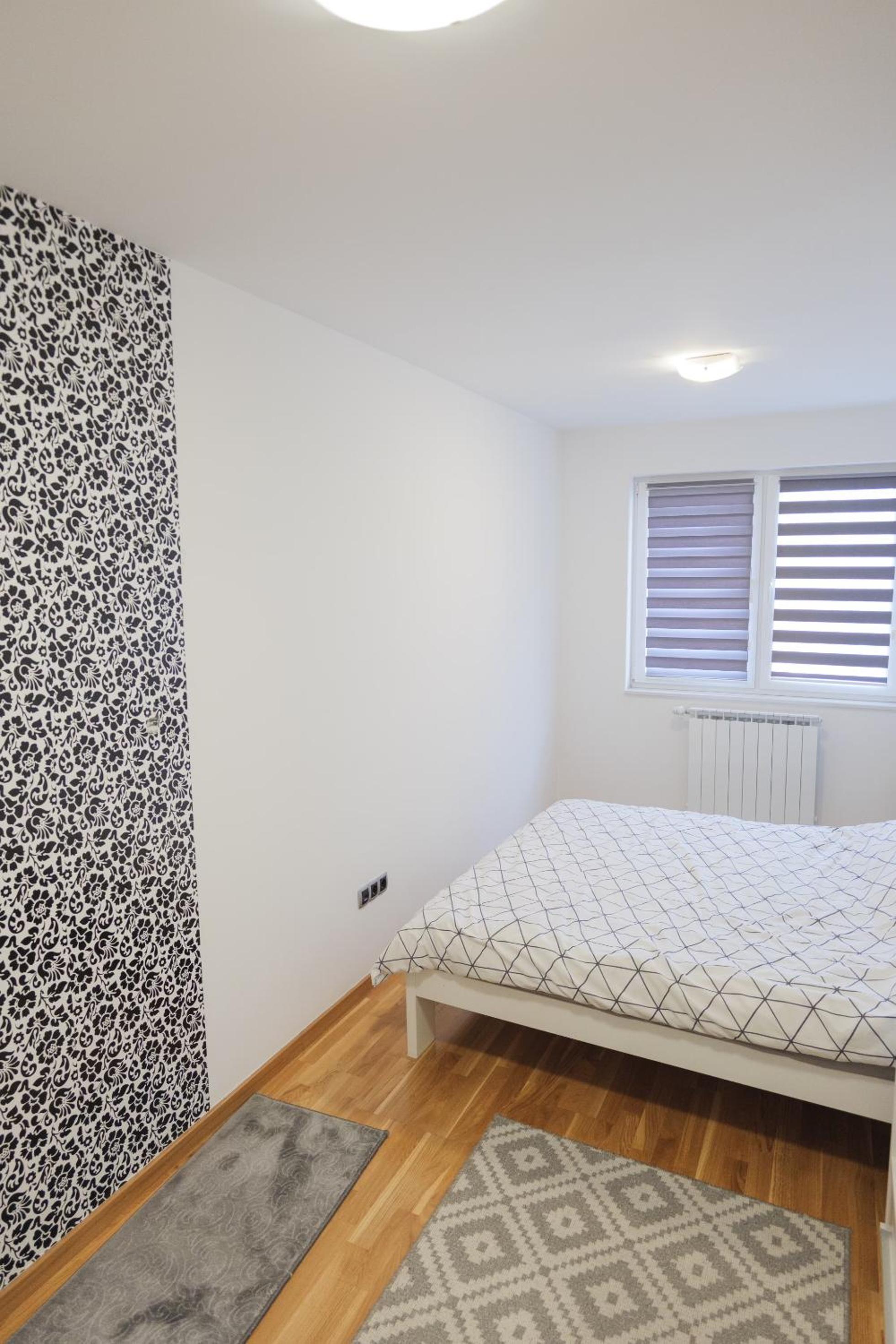 Lisboa Apartman Bulevar