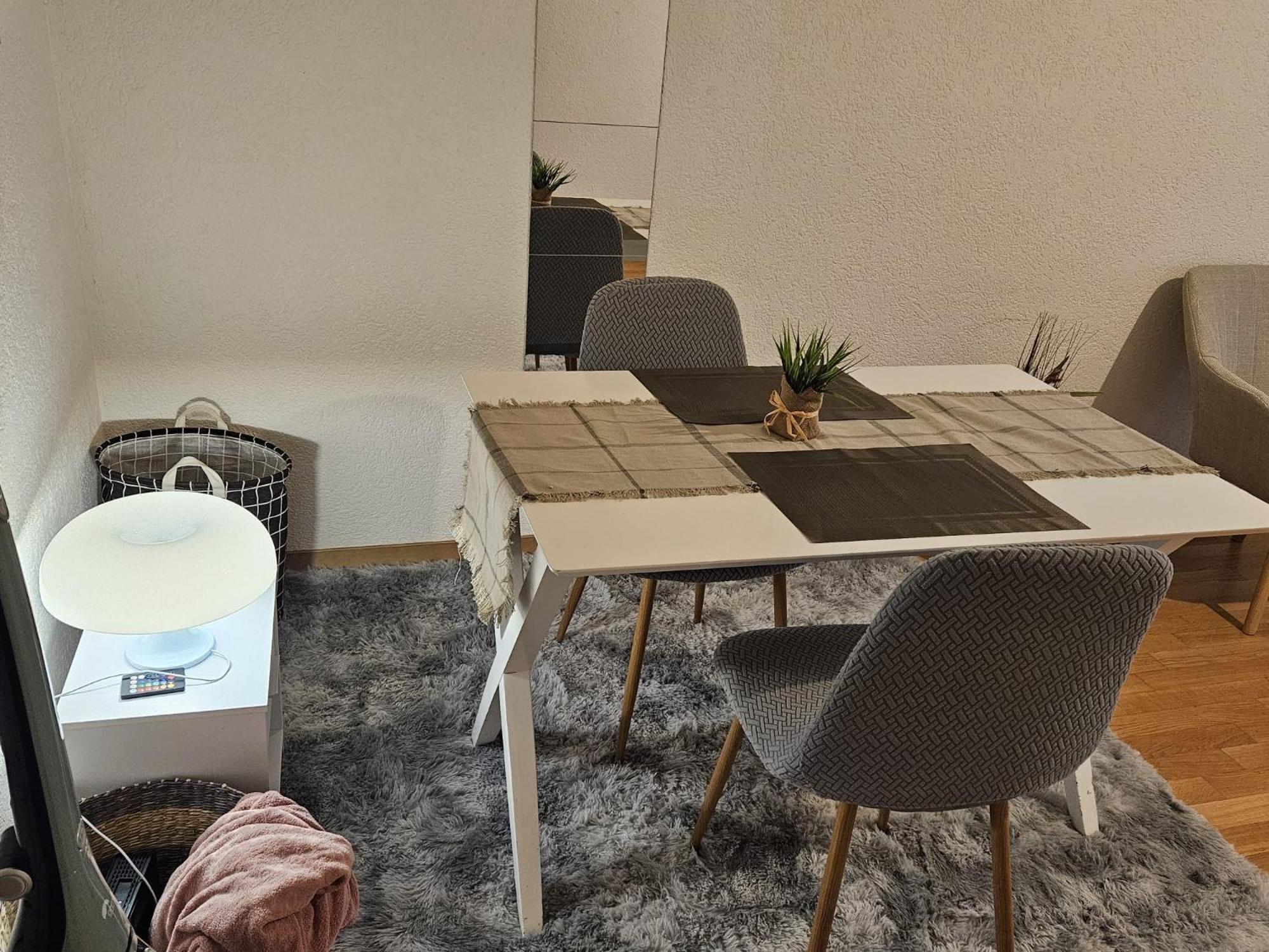 Fribourg Home Studio Junior