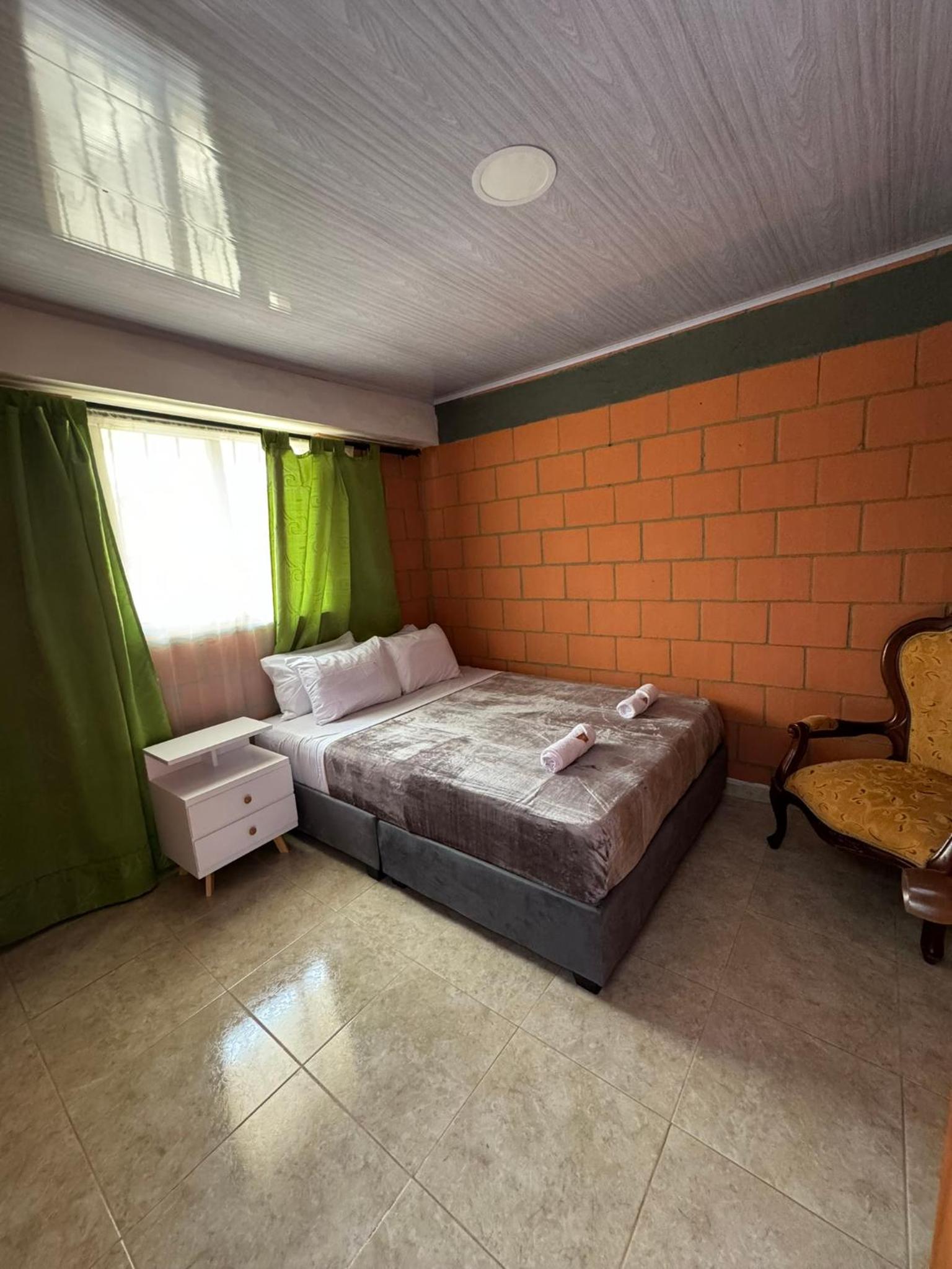 Casa Familiar de la villa