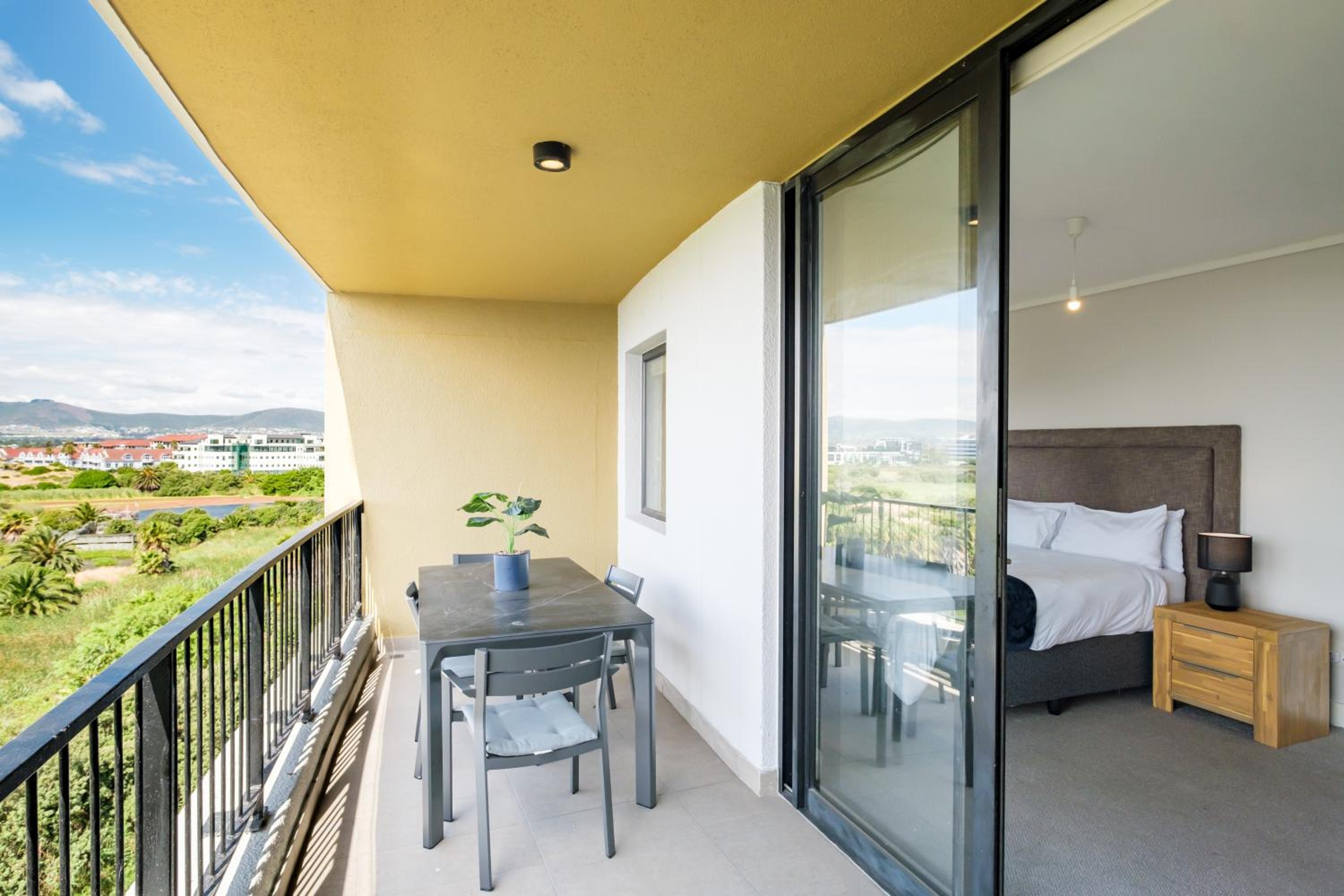Belina - Waters Edge Premier view 3