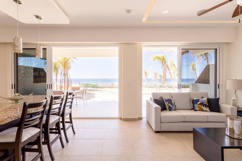 Beachfront Apartment in Puerto Escondido at Vivo Resort